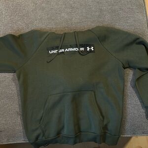 Large under armor hoodie with tags still on